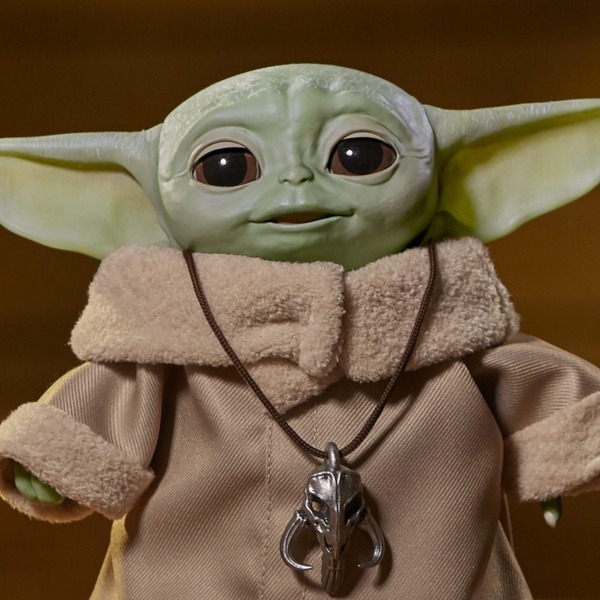 Comprar The Mandalorian Peluche Animatronic Baby Yoda El niño