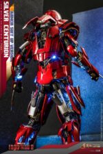 Iron Man 3: Silver Centurion (Armor Suit Up) - Imagen 4