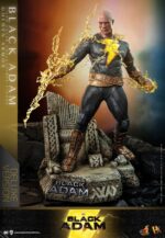 Black Adam (Golden Armor) Deluxe - Imagen 3