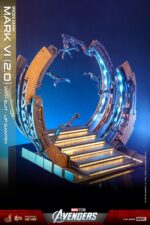 The Avengers: Iron Man Mark VI 2.0 Suit-Up Gantry - Imagen 5