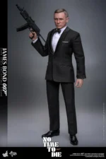 No Time to Die: James Bond - Imagen 3