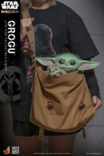 Star Wars: The Mandalorian Grogu Life-Size - Imagen 5