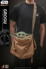 Star Wars: The Mandalorian Grogu Life-Size - Imagen 7
