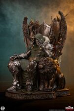 Doctor Doom - 1:3 Scale Statue - - Imagen 4