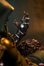 Doctor Doom - 1:3 Scale Statue - - Imagen 10