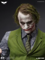 The Dark Knight: The Joker Life-Size Bust - Imagen 4