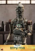 Star Wars: The Mandalorian IG-12 and Grogu with Accessories - Imagen 3