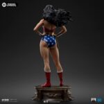DC Trinity: Wonder Woman - Legacy Replica - - Imagen 5