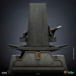 Avengers: Doomsday - Doctor Doom on Throne - - Imagen 7